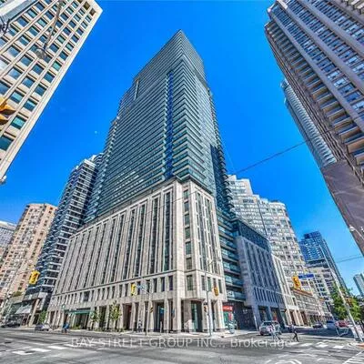 955, Bay, Bay Street Corridor, Toronto