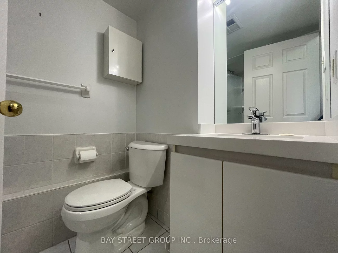 736, Bay, Bay Street Corridor, Toronto