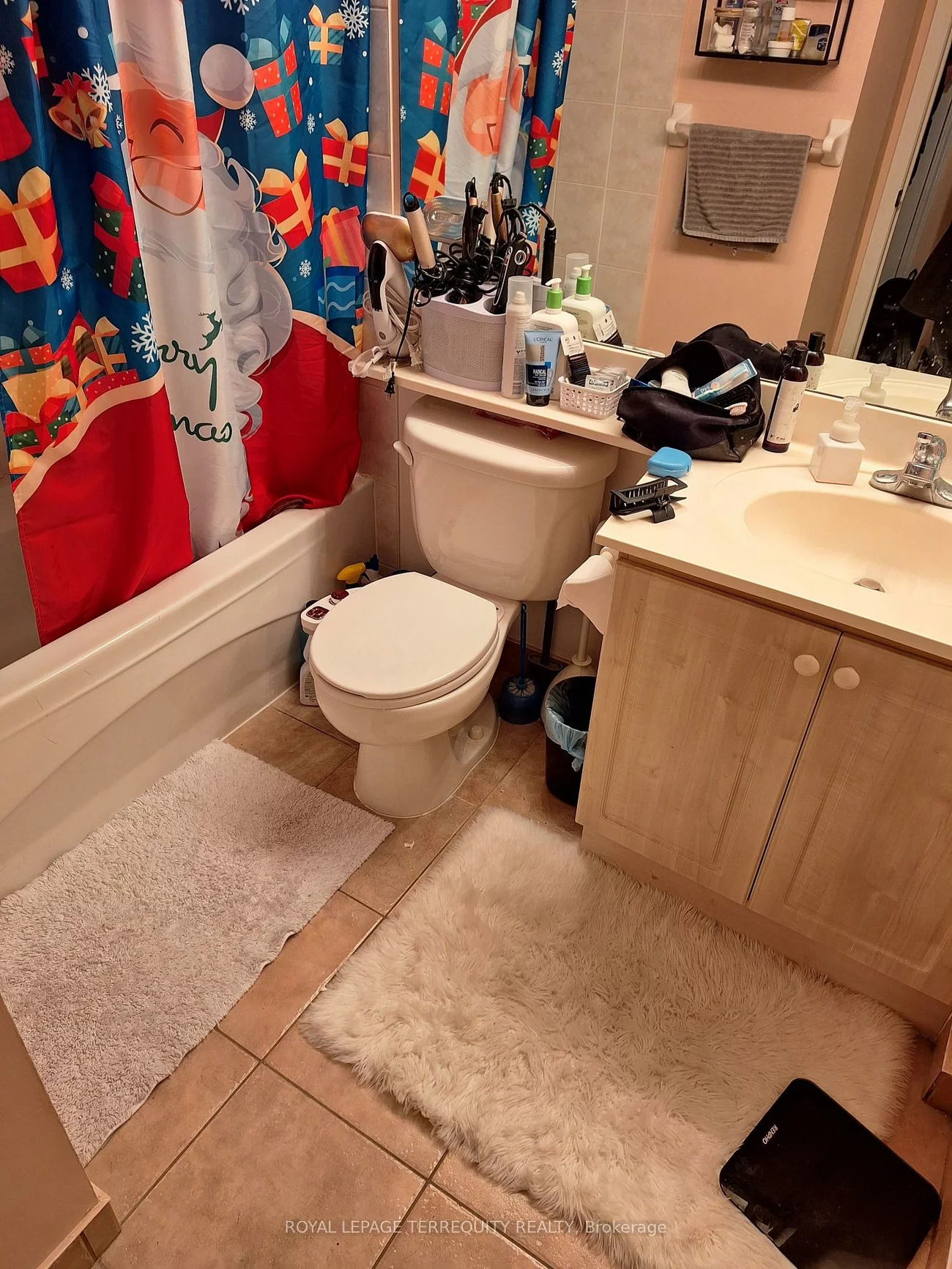 153, Beecroft, Lansing-Westgate, Toronto