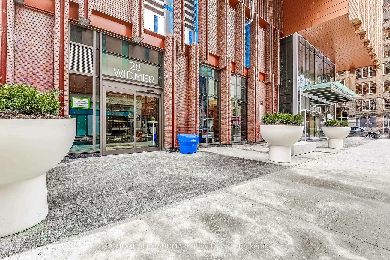 28, Widmer, Waterfront Communities C1, Toronto