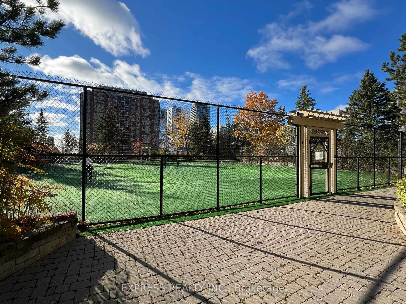 15, NorthTown, Willowdale East, Toronto