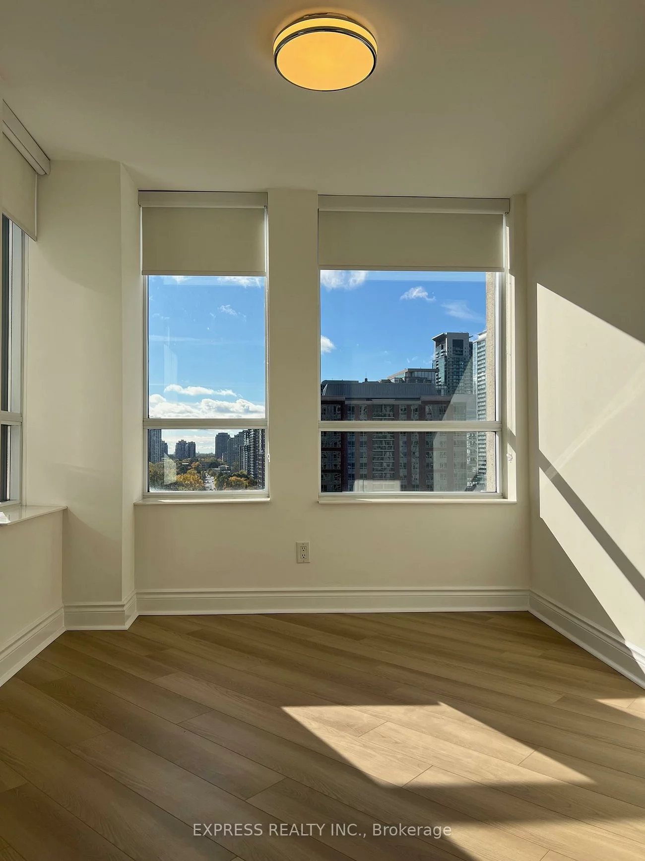 15, NorthTown, Willowdale East, Toronto