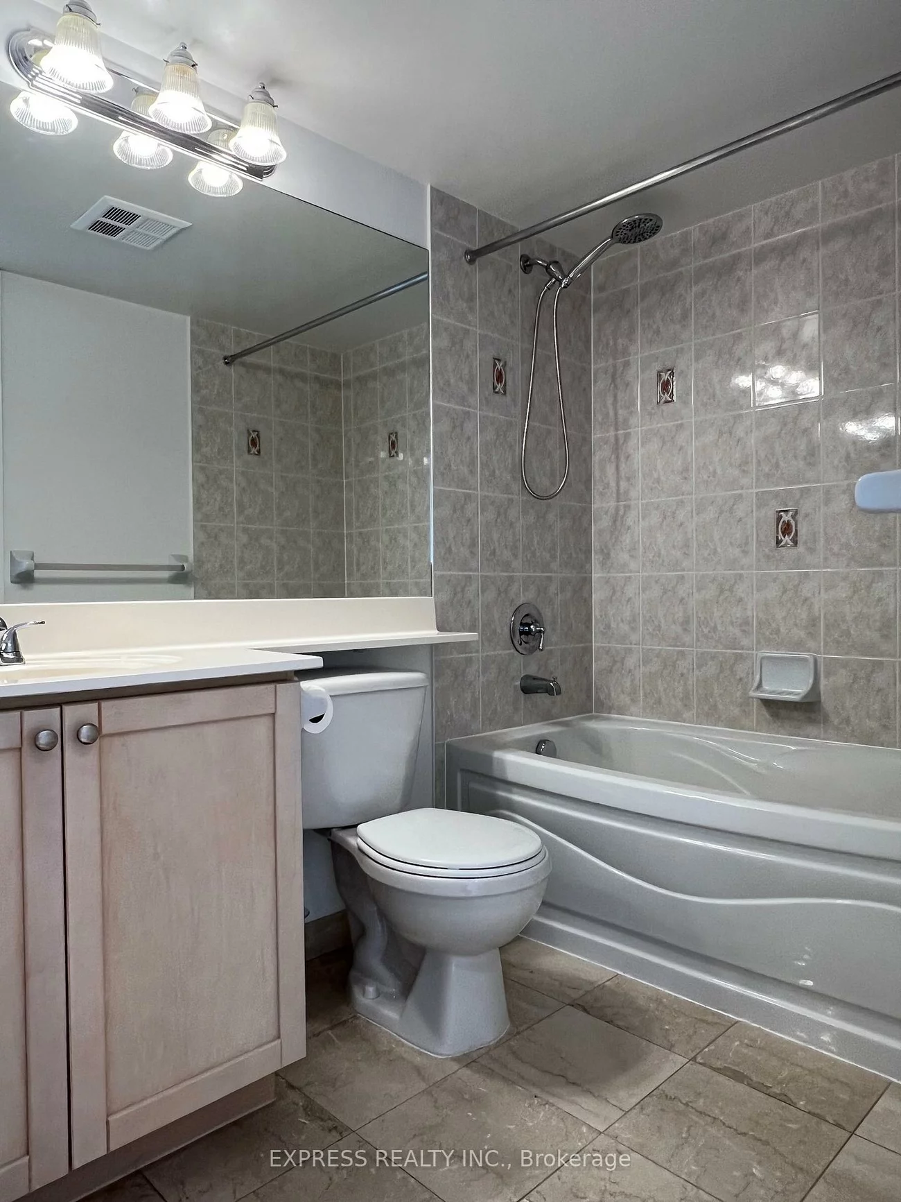 15, NorthTown, Willowdale East, Toronto