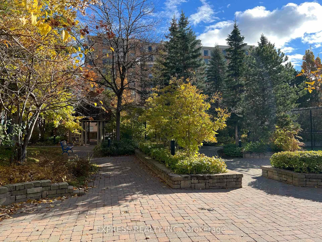 15, NorthTown, Willowdale East, Toronto