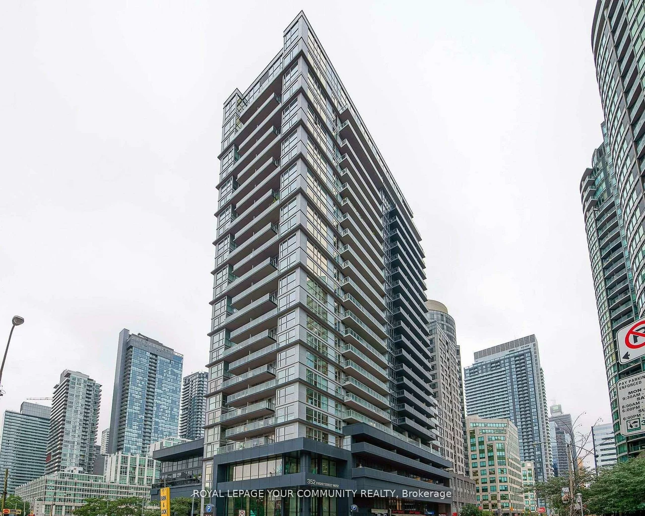 352, Front, Waterfront Communities C1, Toronto
