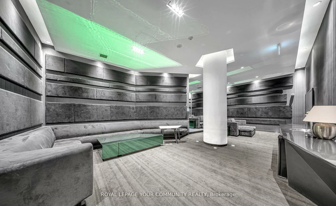 352, Front, Waterfront Communities C1, Toronto