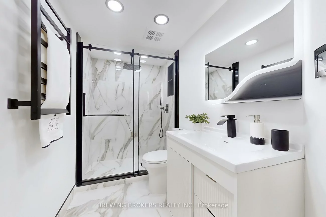 278, Bloor, Rosedale-Moore Park, Toronto