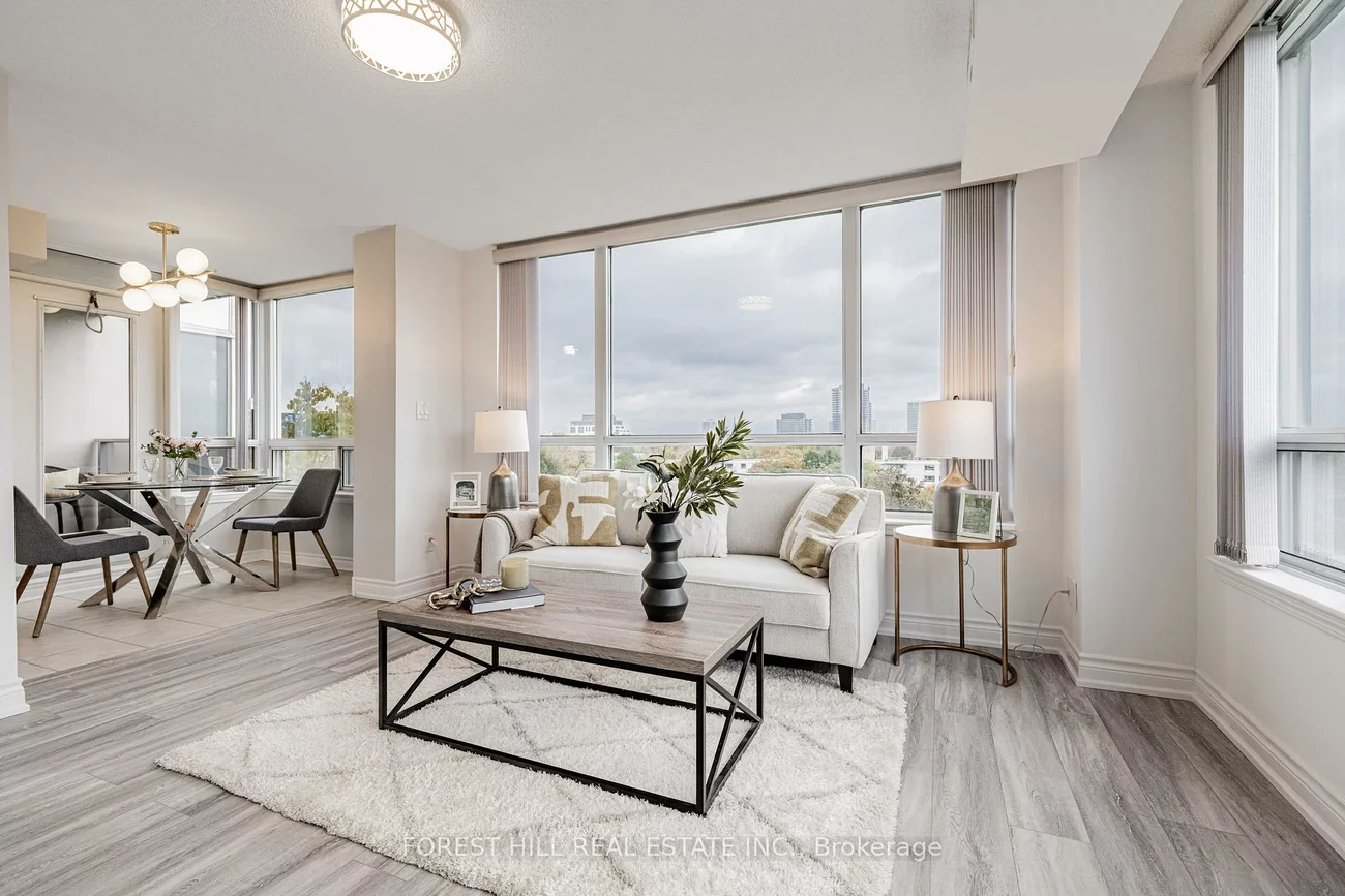 3, Rean, Bayview Village, Toronto