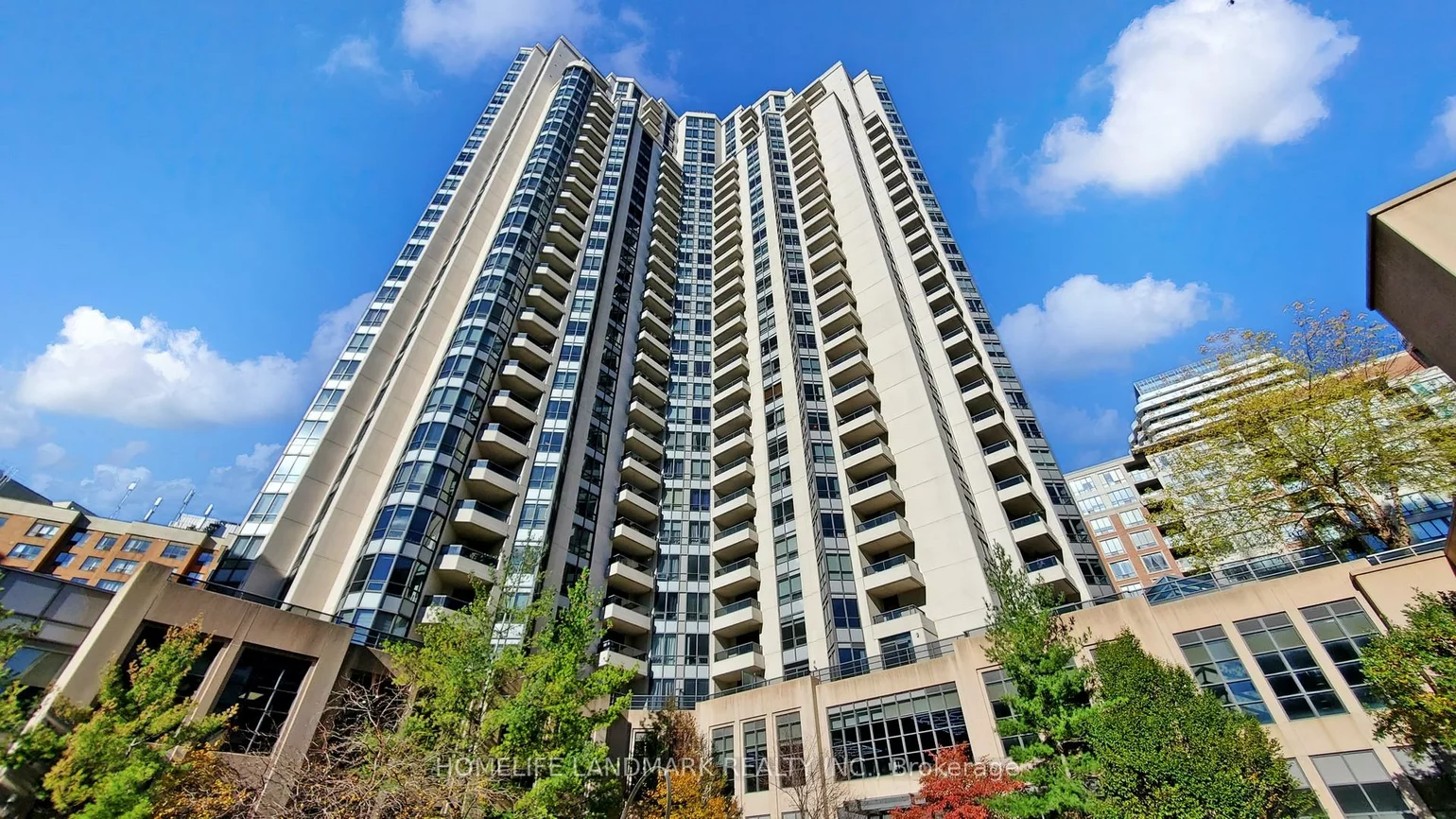 500, Doris, Willowdale East, Toronto