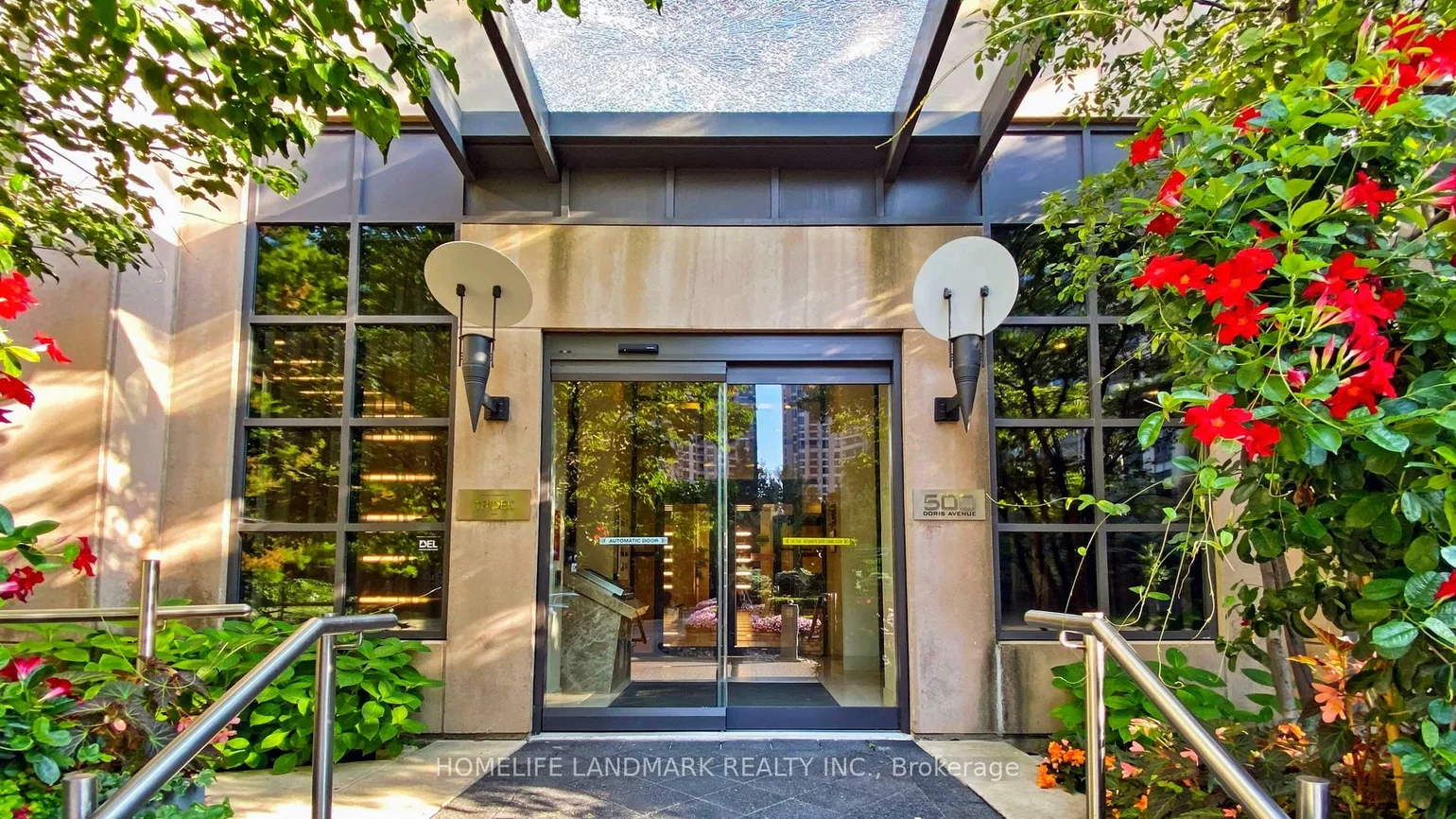 500, Doris, Willowdale East, Toronto