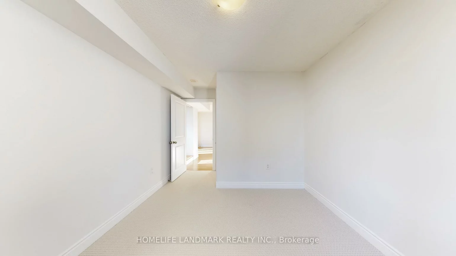 500, Doris, Willowdale East, Toronto