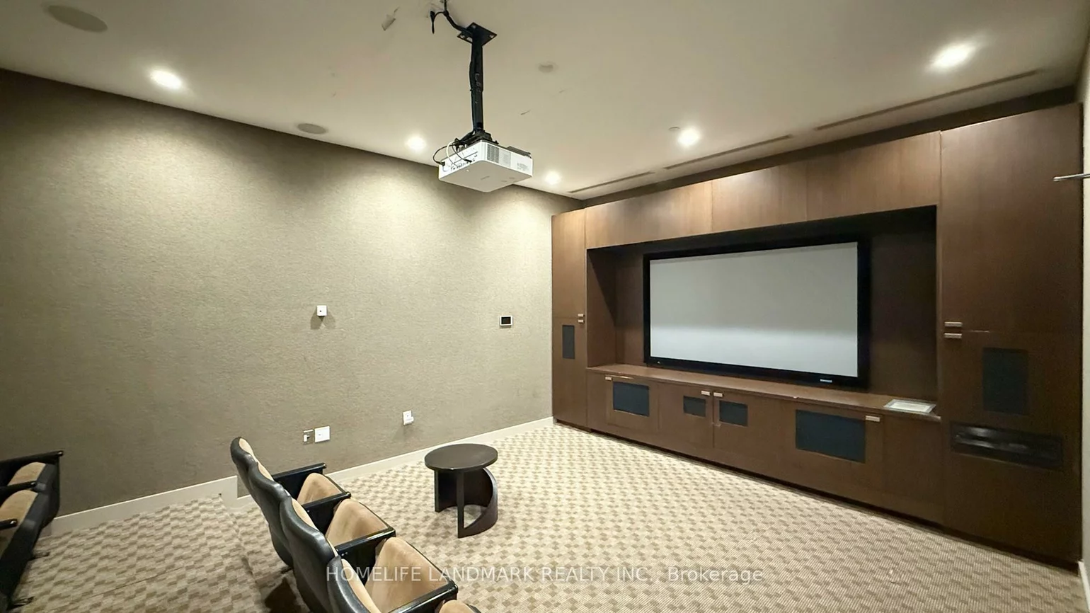 500, Doris, Willowdale East, Toronto