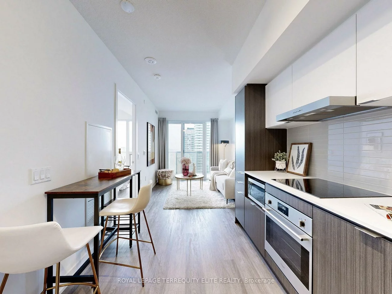 55, Cooper, Waterfront Communities C8, Toronto