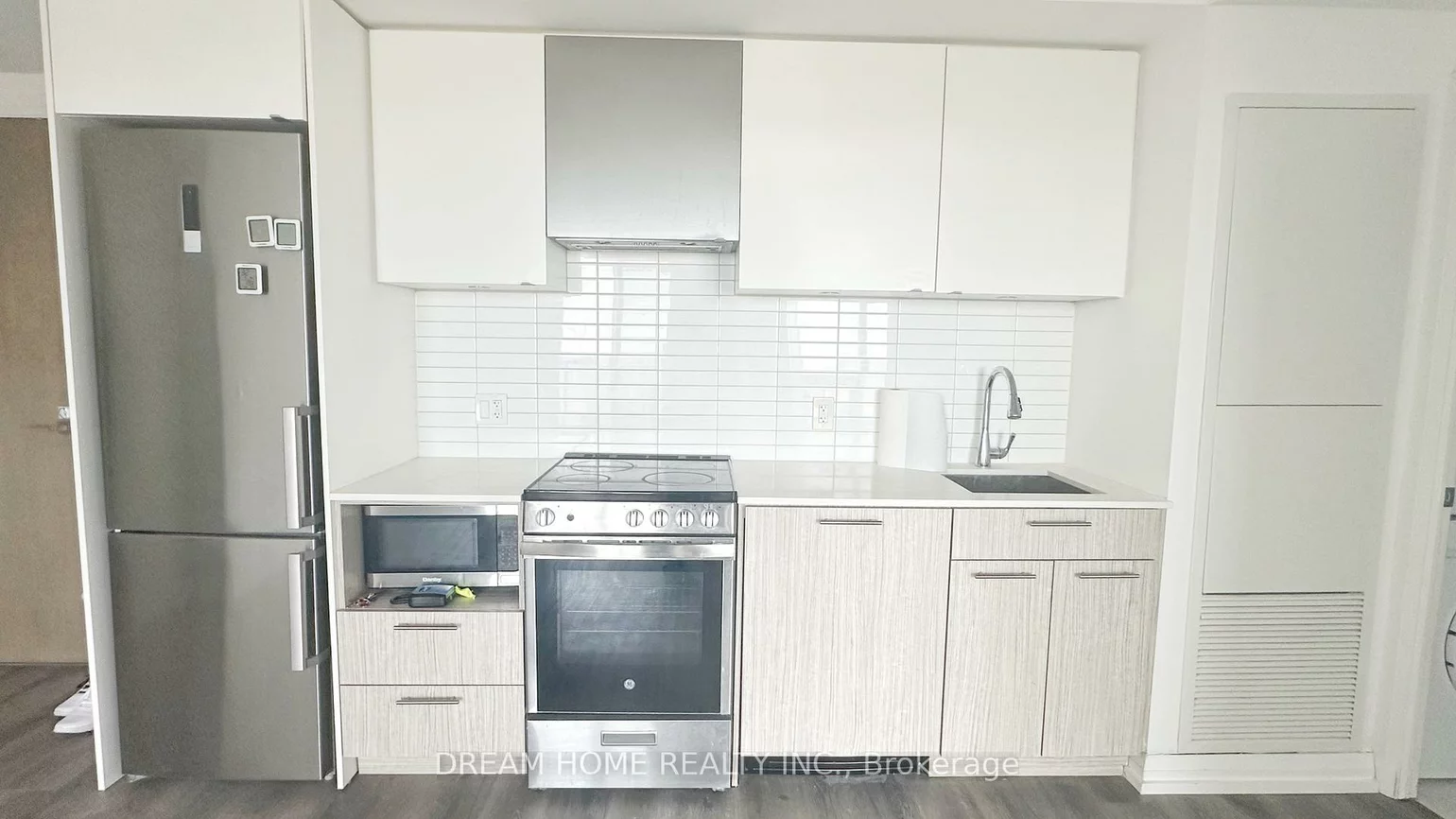 251, Jarvis, Church-Yonge Corridor, Toronto