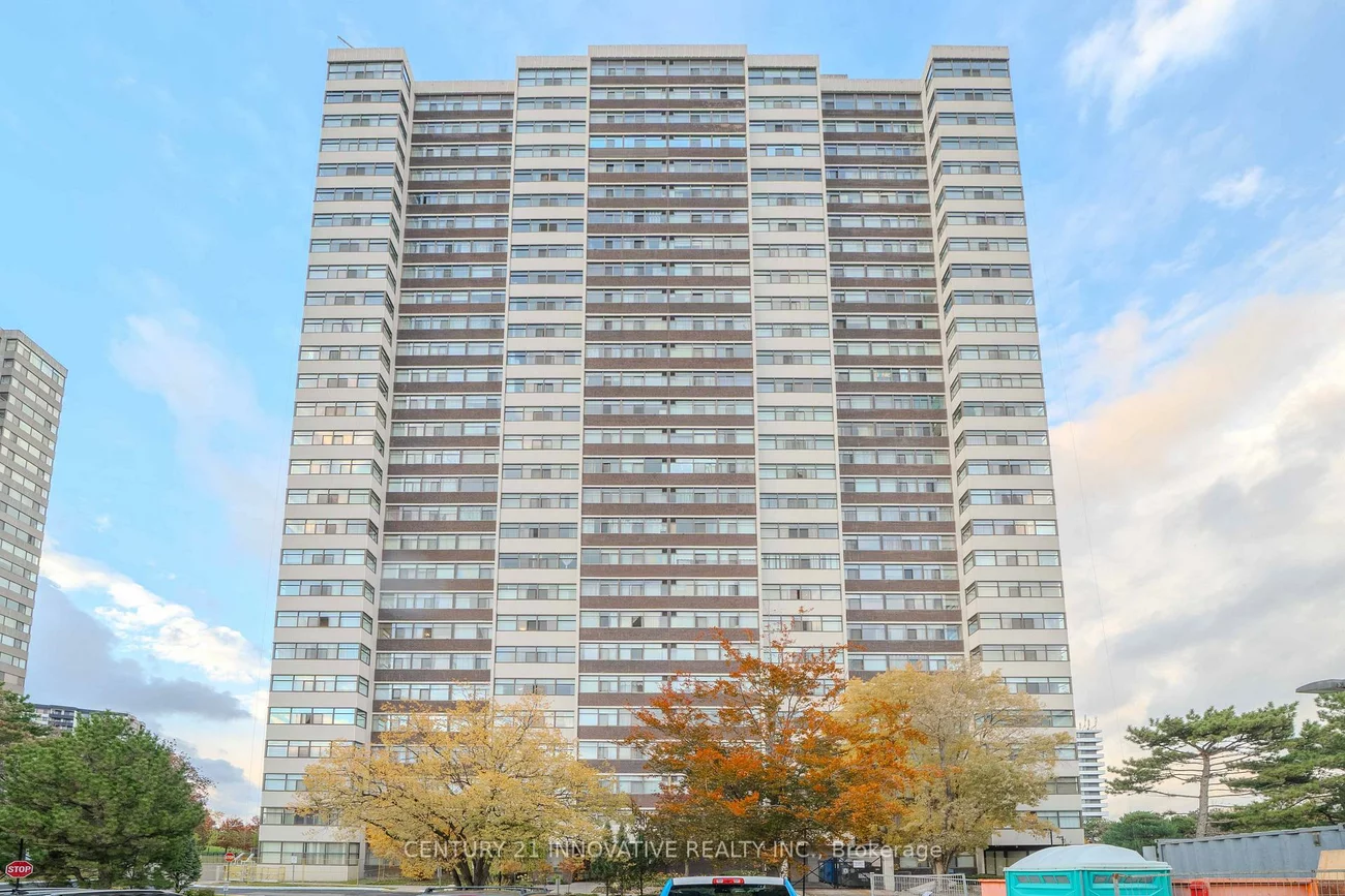 100, Antibes, Westminster-Branson, Toronto