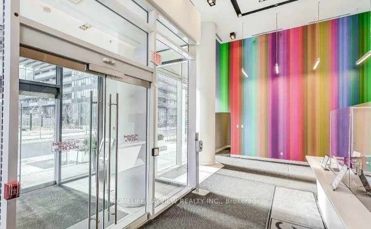 30, Roehampton, Mount Pleasant West, Toronto