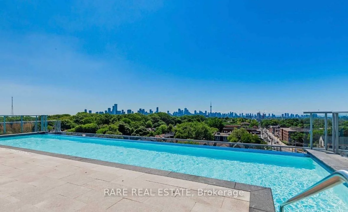 501, St. Clair, Casa Loma, Toronto