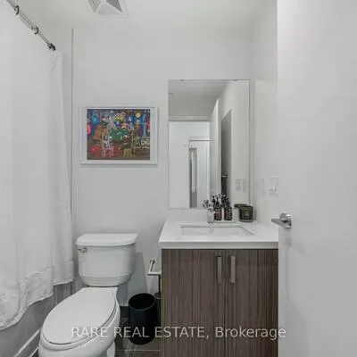 501, St. Clair, Casa Loma, Toronto