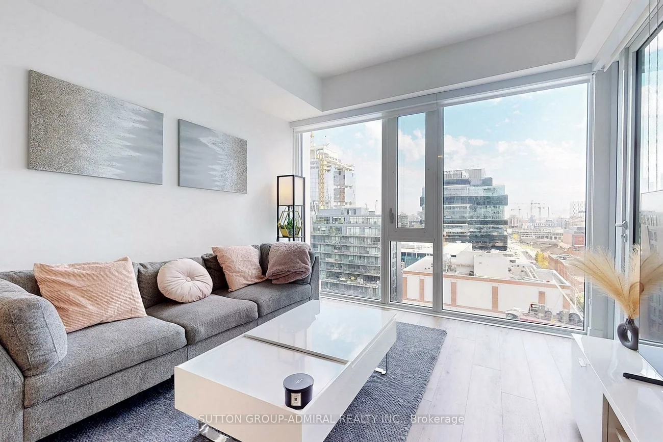 158, Front, Moss Park, Toronto