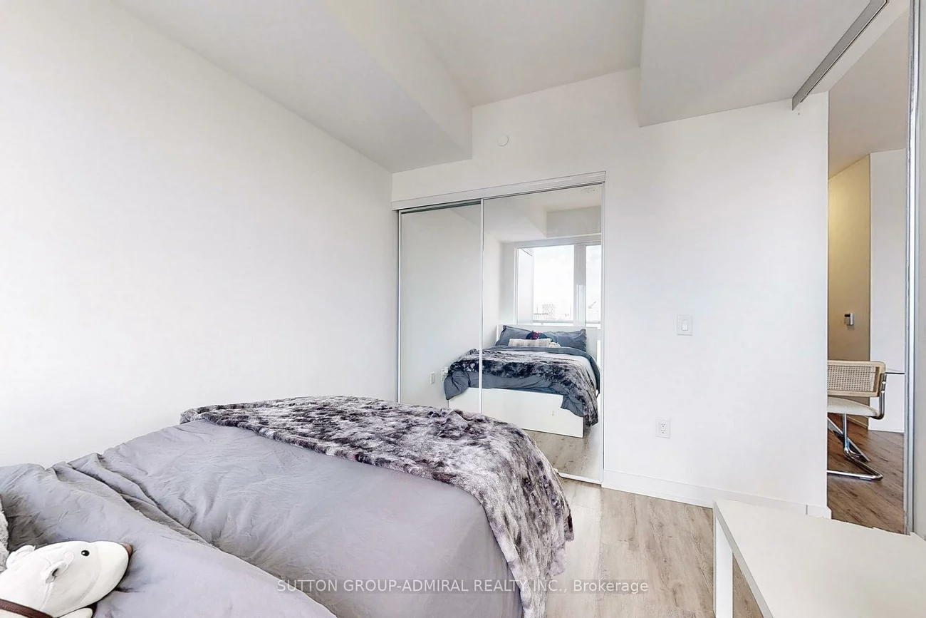 158, Front, Moss Park, Toronto