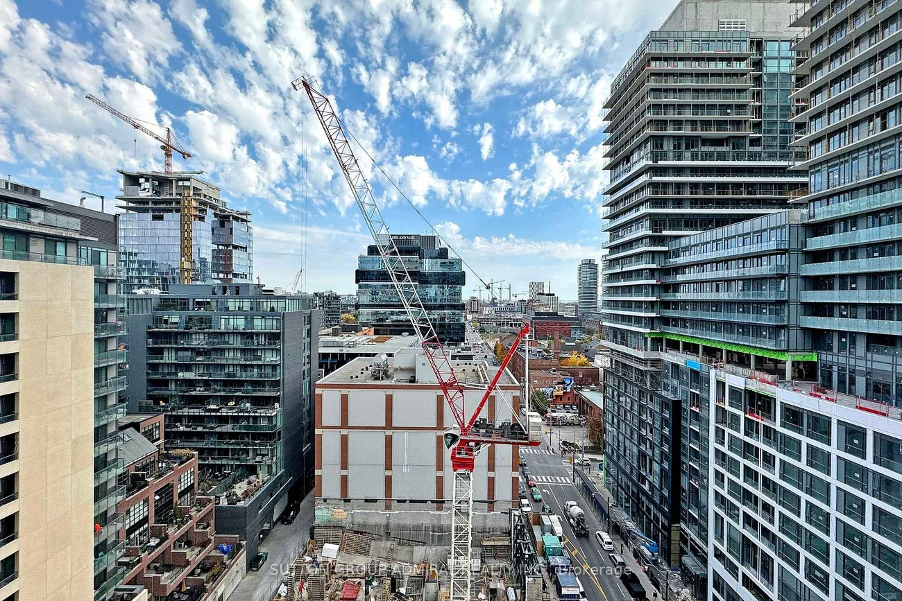 158, Front, Moss Park, Toronto