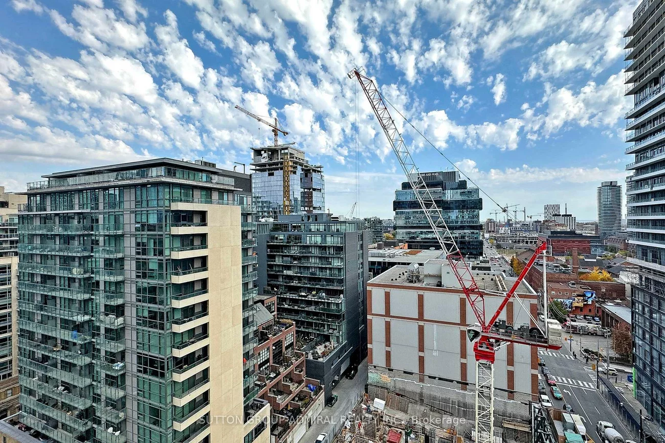 158, Front, Moss Park, Toronto