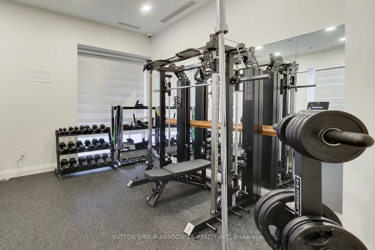 2, Edith, Yonge-Eglinton, Toronto