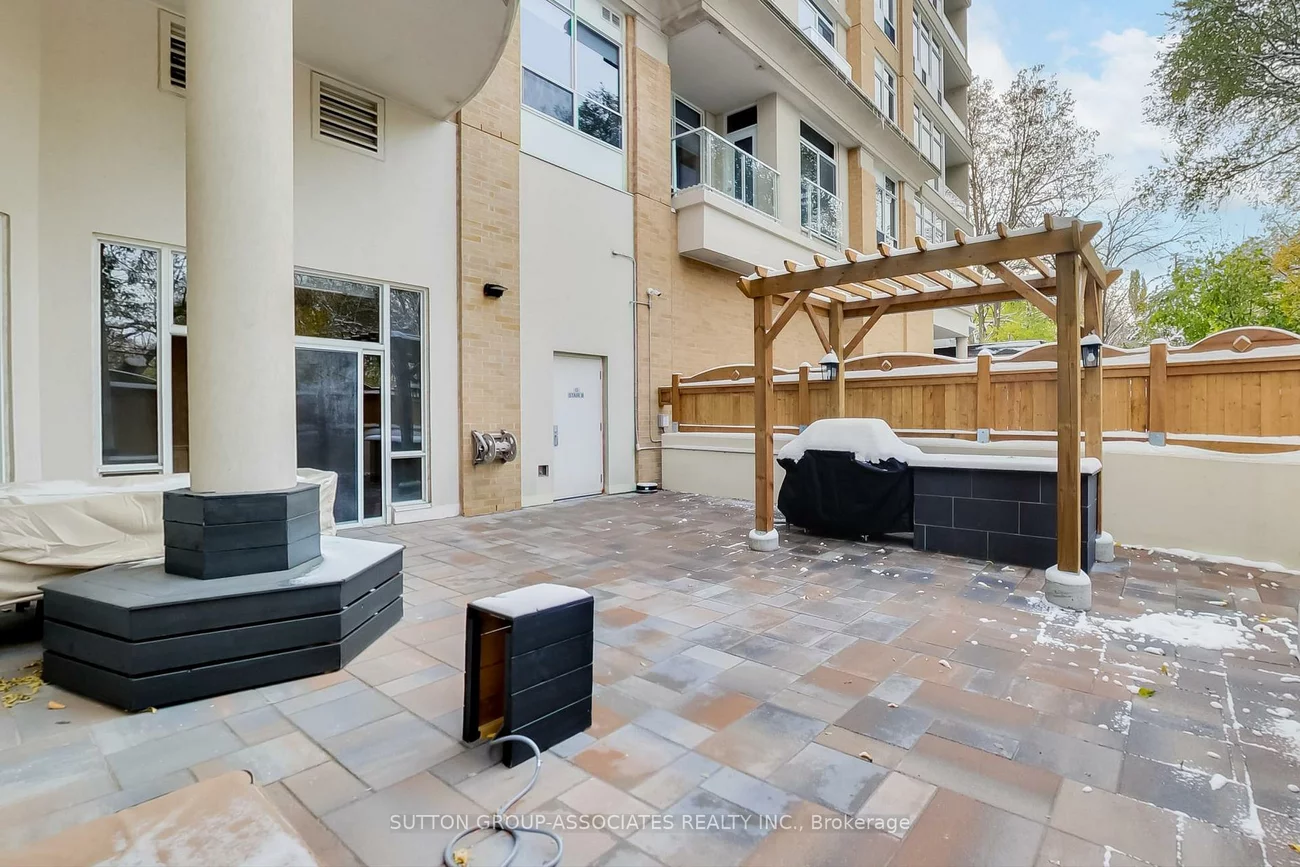 2, Edith, Yonge-Eglinton, Toronto