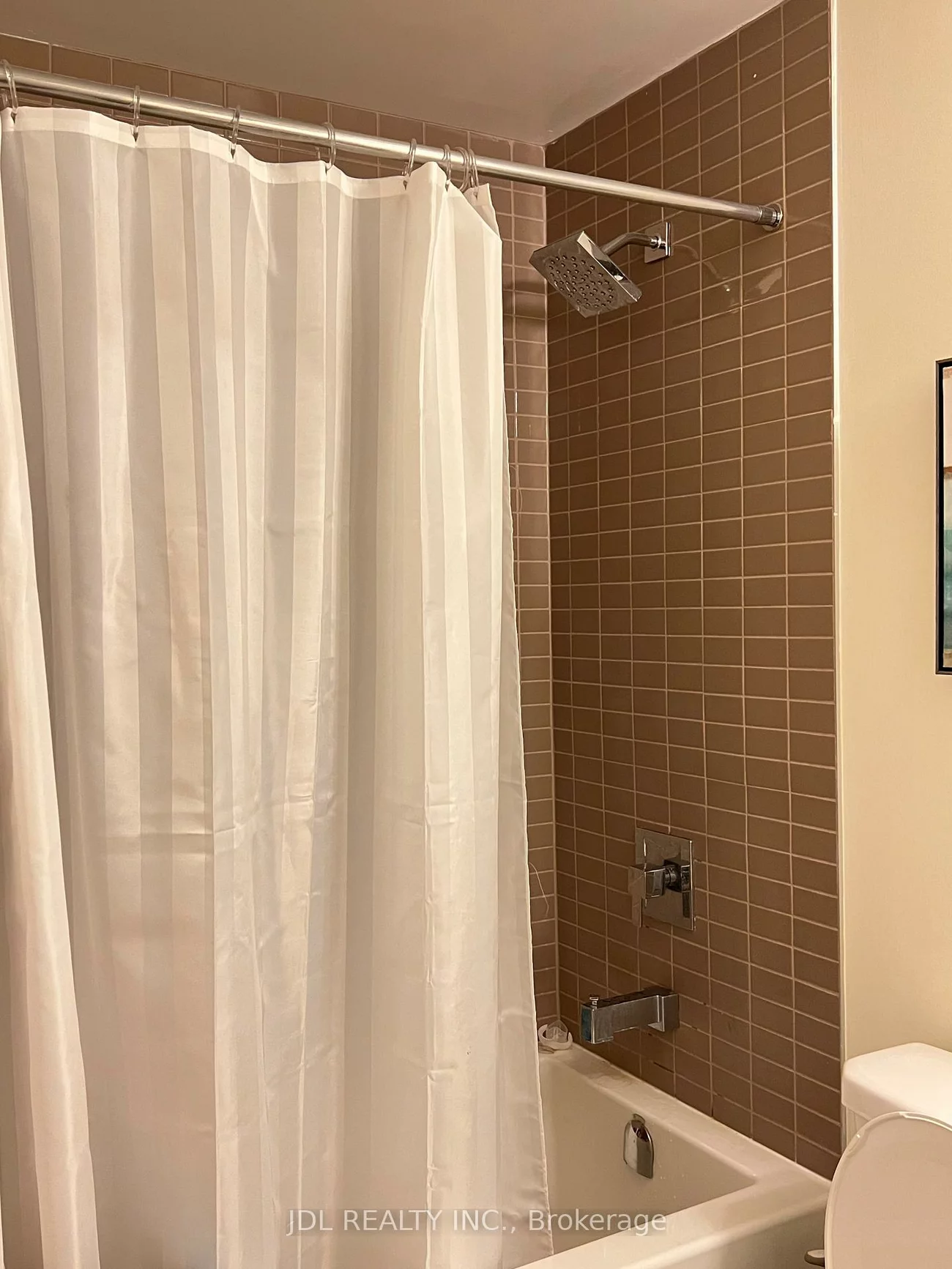 200, Bloor, Annex, Toronto