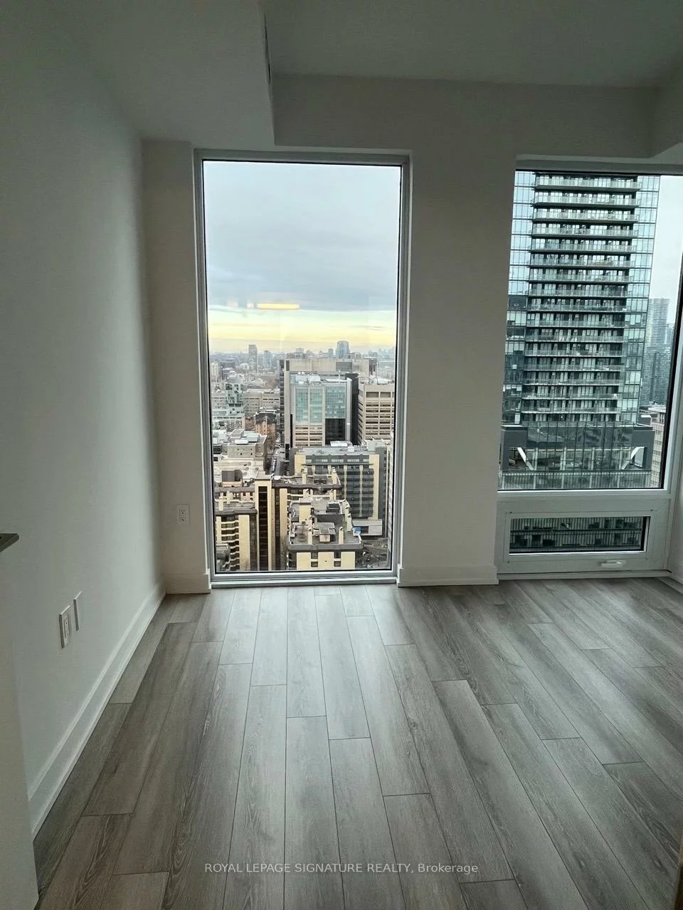 238, Simcoe, Kensington-Chinatown, Toronto