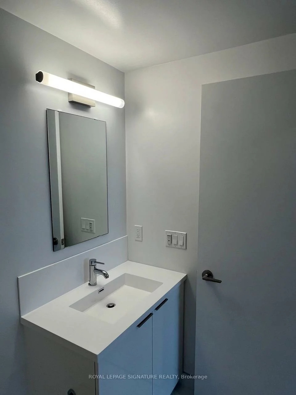 238, Simcoe, Kensington-Chinatown, Toronto