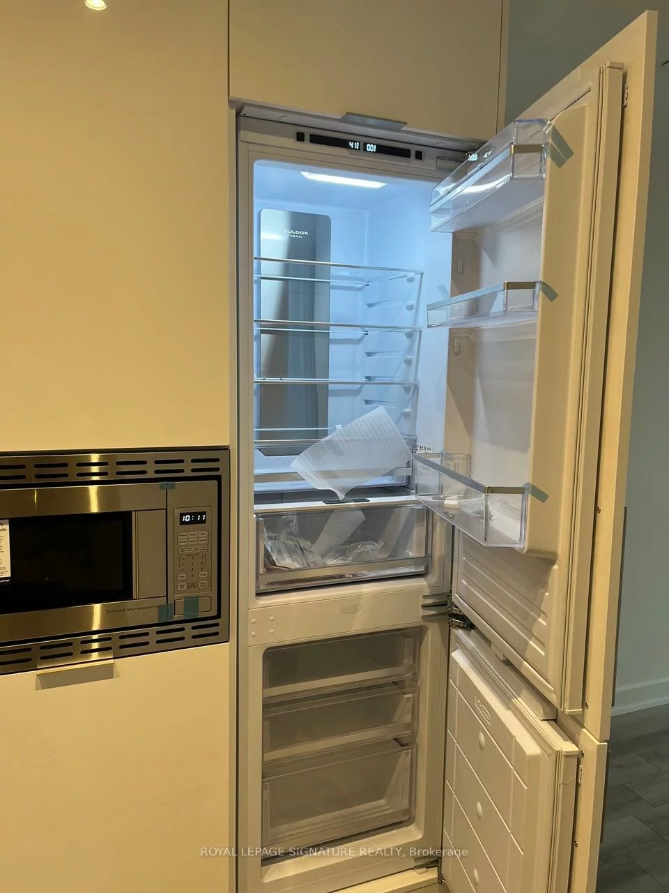 238, Simcoe, Kensington-Chinatown, Toronto