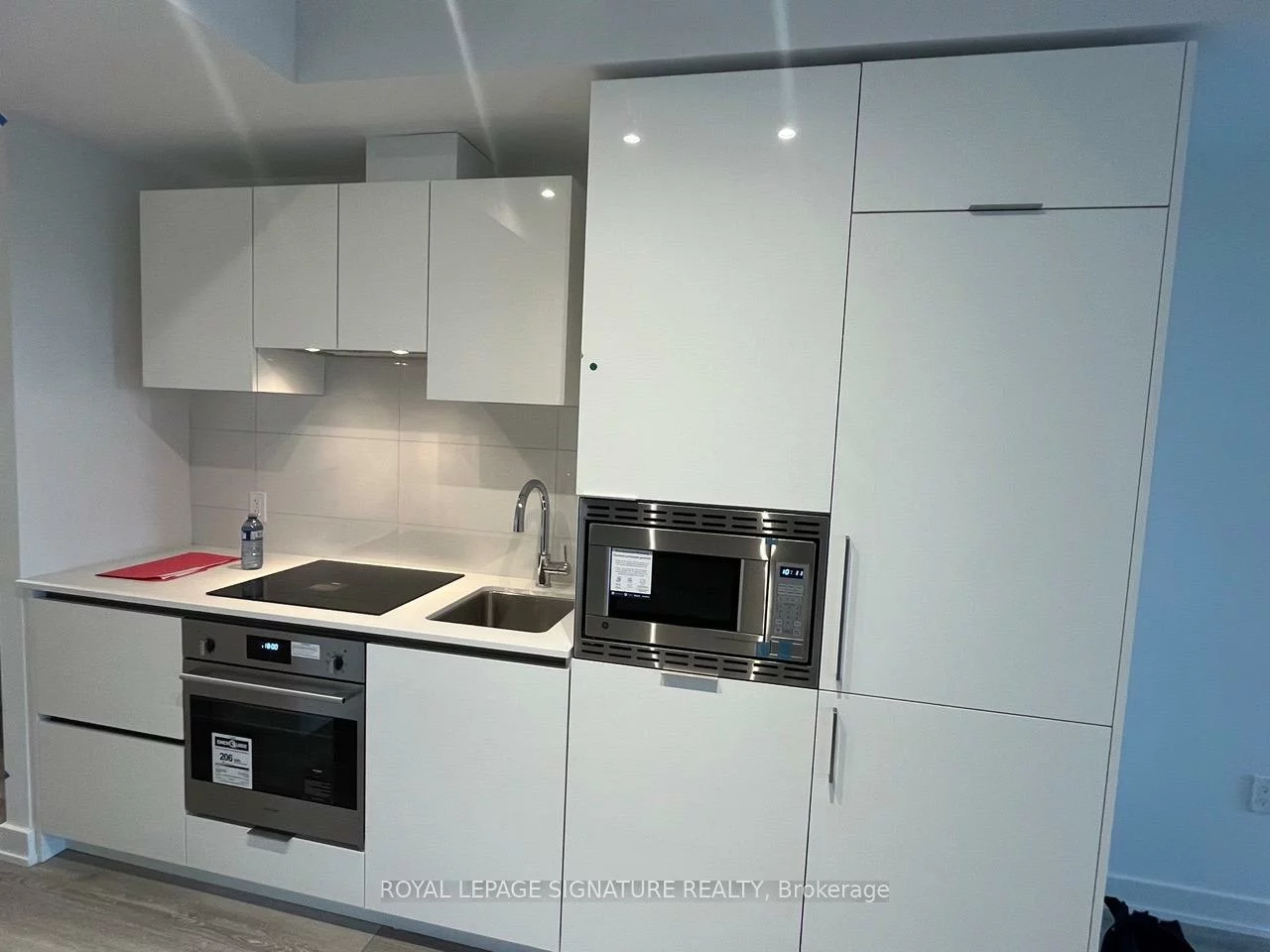 238, Simcoe, Kensington-Chinatown, Toronto