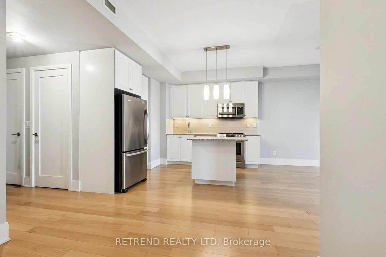 70, Roehampton, Mount Pleasant West, Toronto