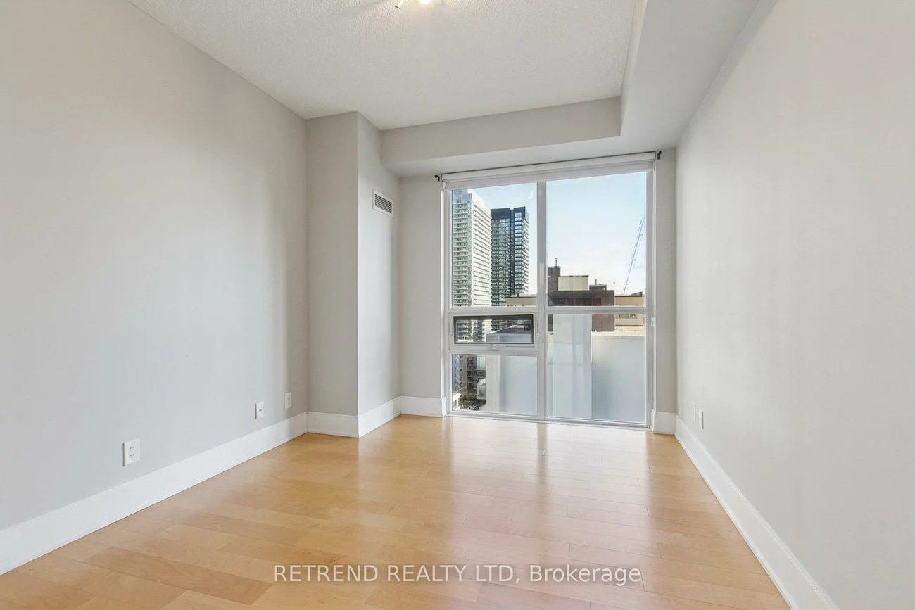 70, Roehampton, Mount Pleasant West, Toronto