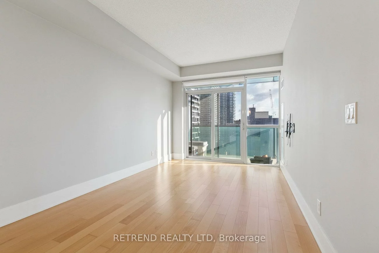 70, Roehampton, Mount Pleasant West, Toronto