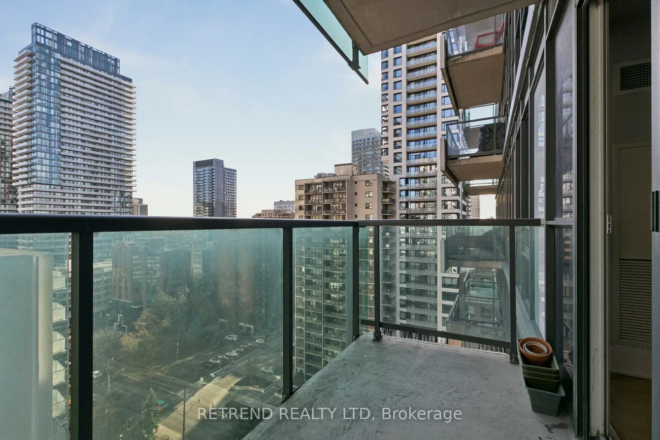 70, Roehampton, Mount Pleasant West, Toronto