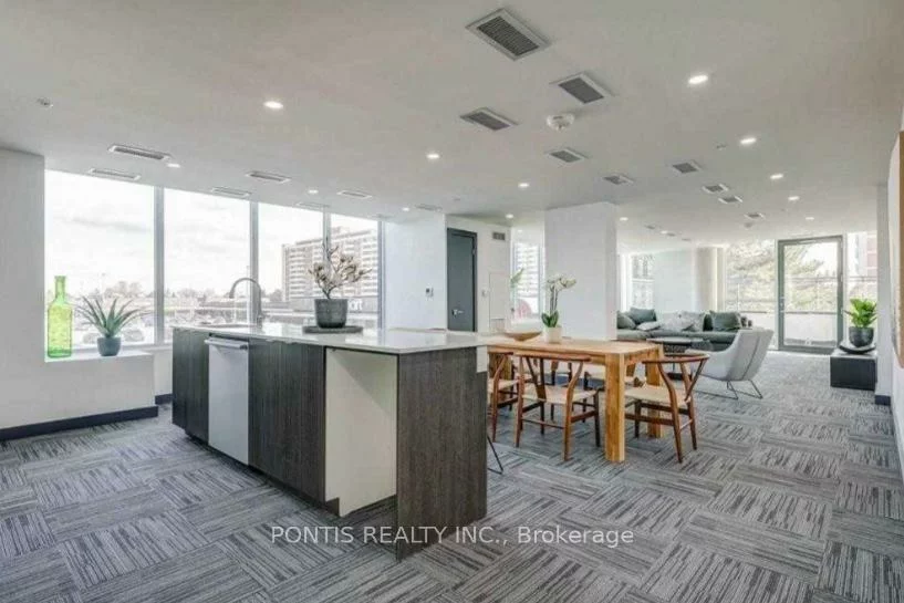 3237, Bayview, Bayview Woods-Steeles, Toronto