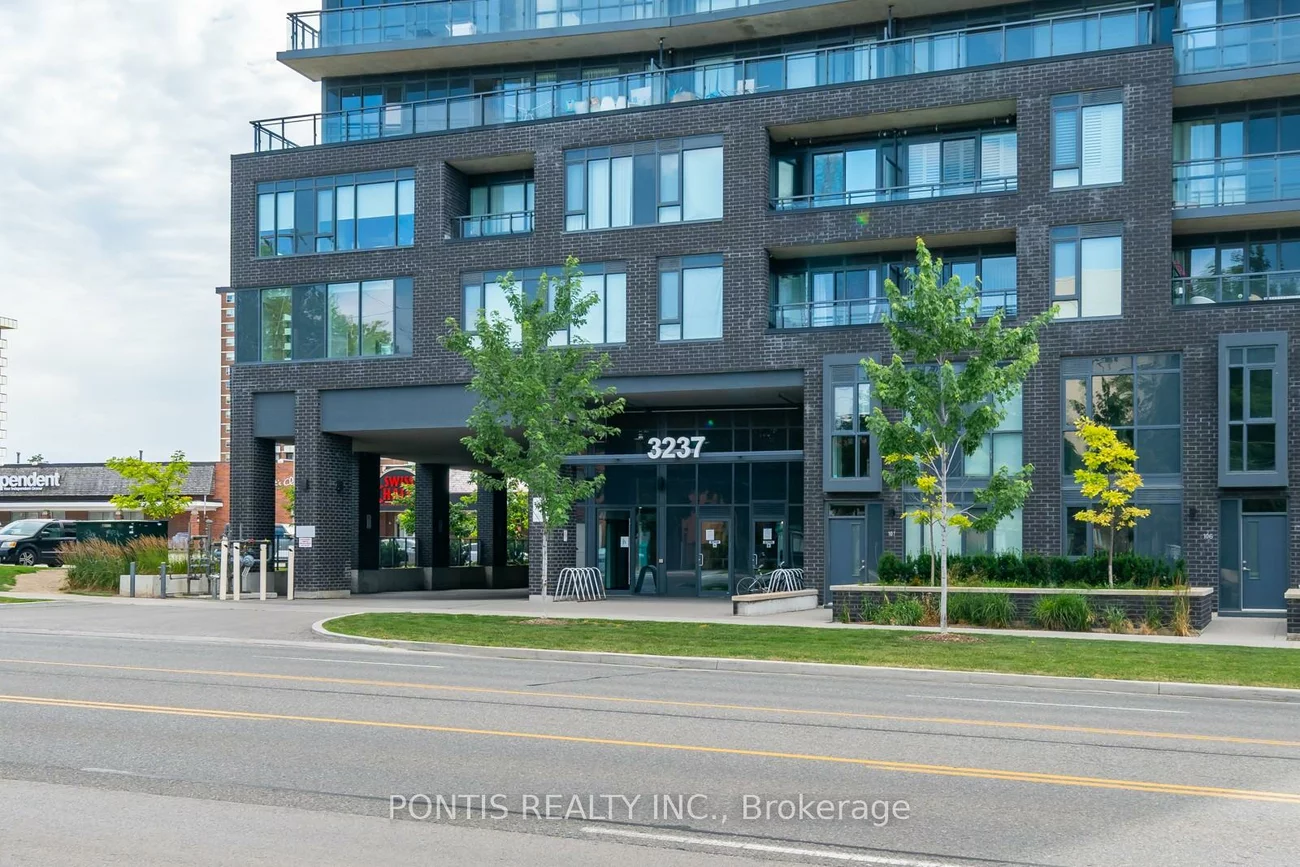 3237, Bayview, Bayview Woods-Steeles, Toronto