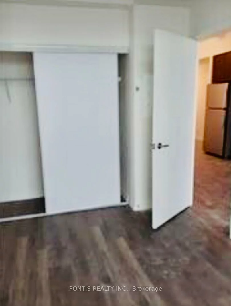 3237, Bayview, Bayview Woods-Steeles, Toronto