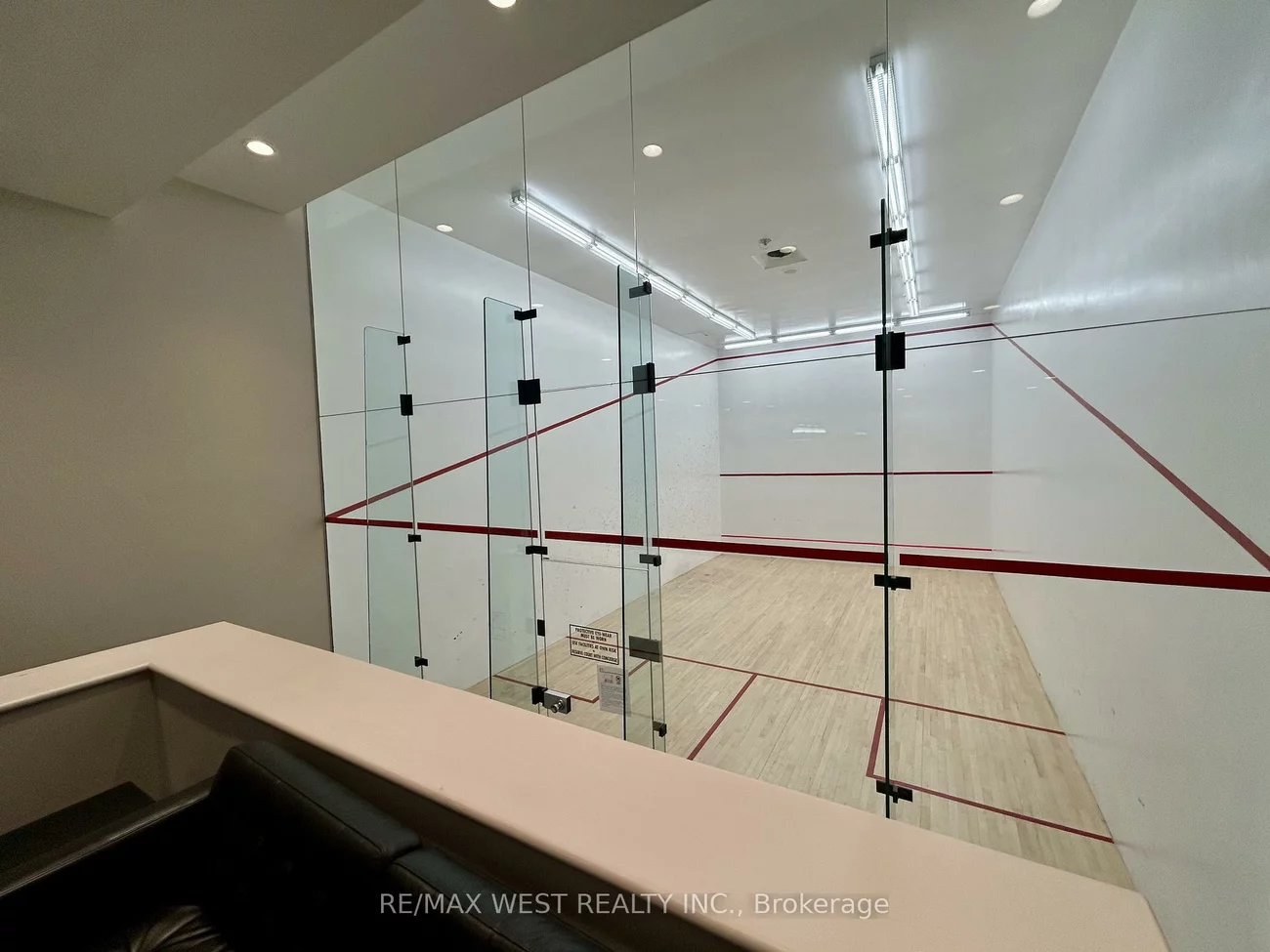 100, UPPER MADISON, Lansing-Westgate, Toronto