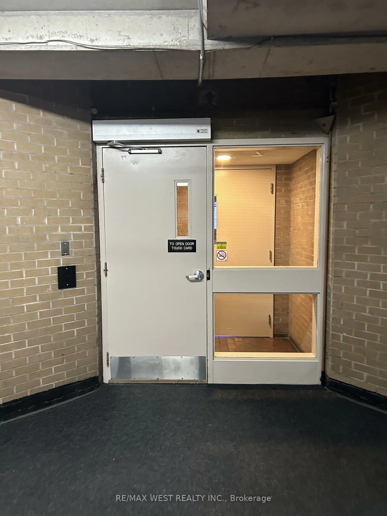 100, UPPER MADISON, Lansing-Westgate, Toronto