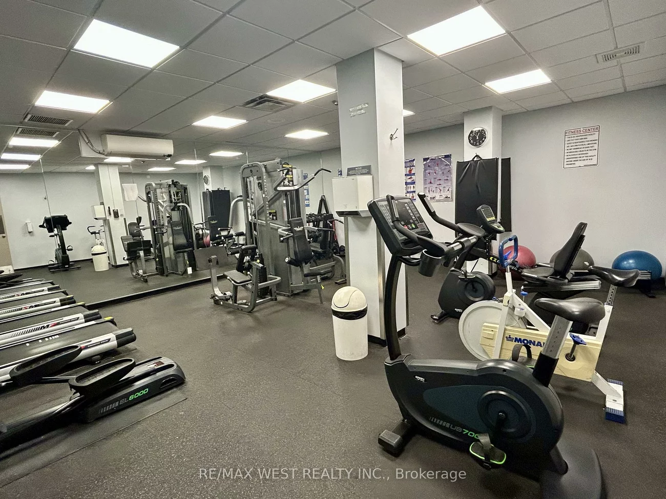 100, UPPER MADISON, Lansing-Westgate, Toronto