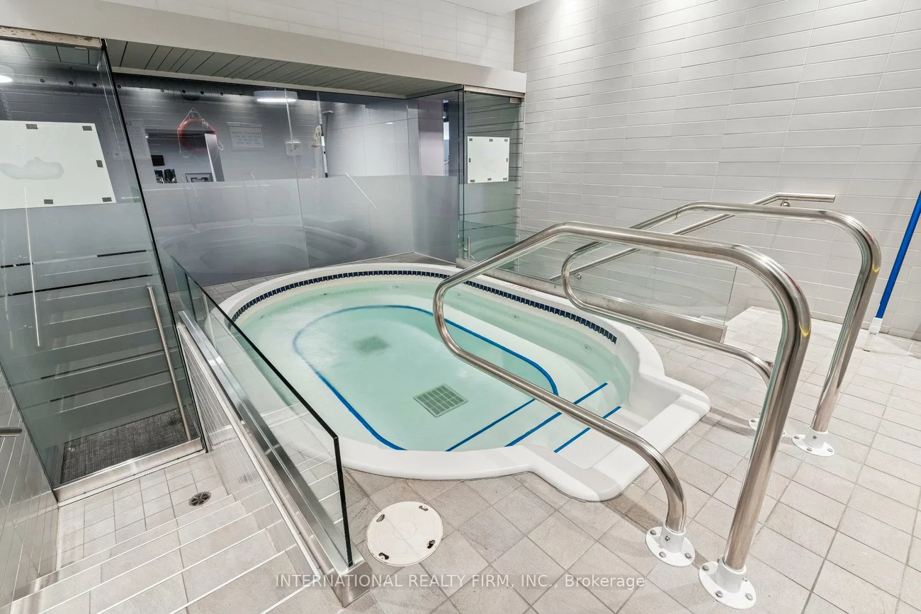 637, Lake Shore, Niagara, Toronto