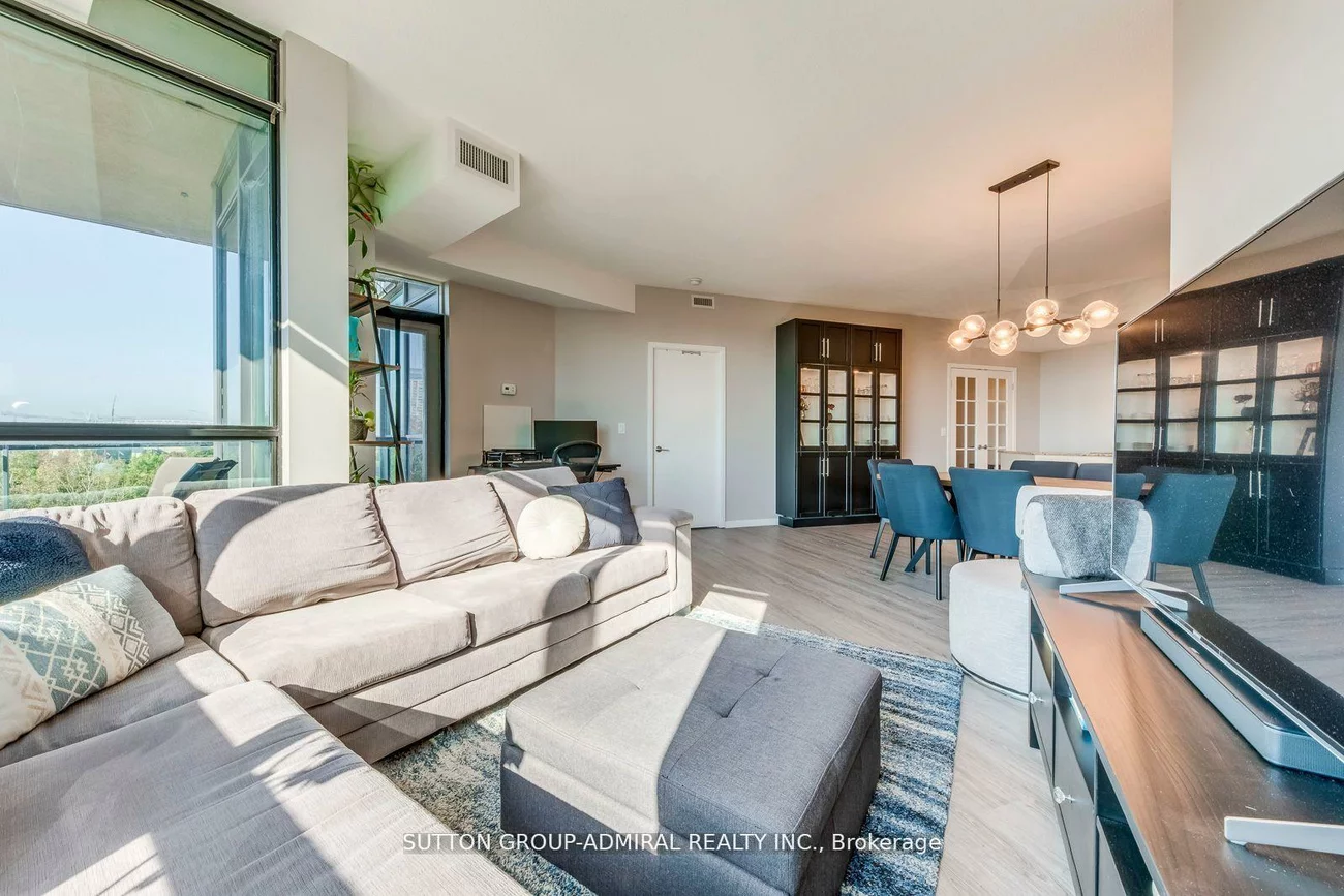 219, Fort York, Niagara, Toronto