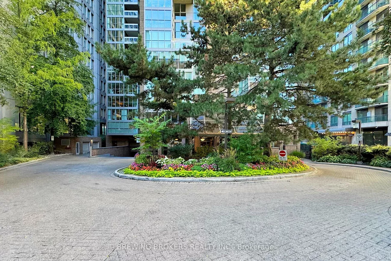 278, Bloor, Rosedale-Moore Park, Toronto