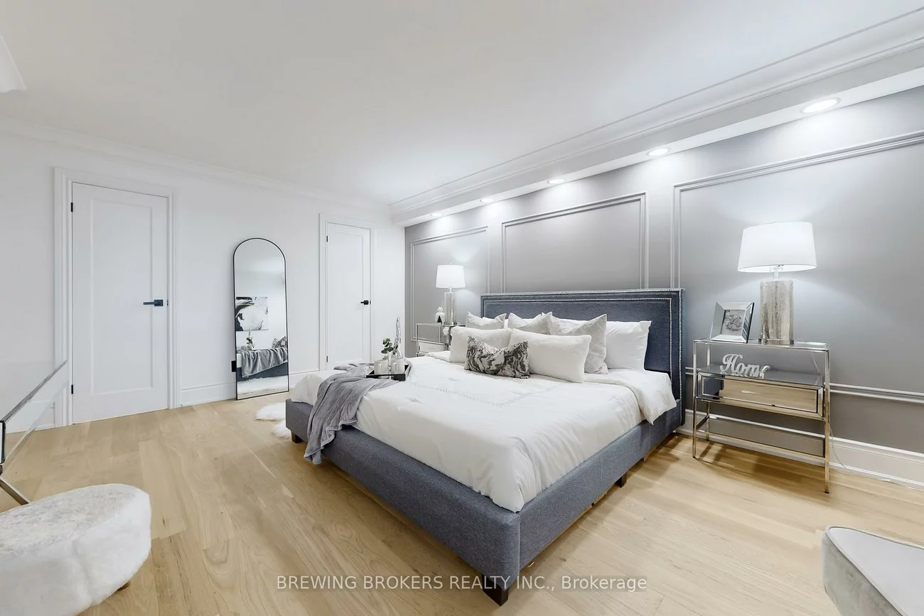 278, Bloor, Rosedale-Moore Park, Toronto