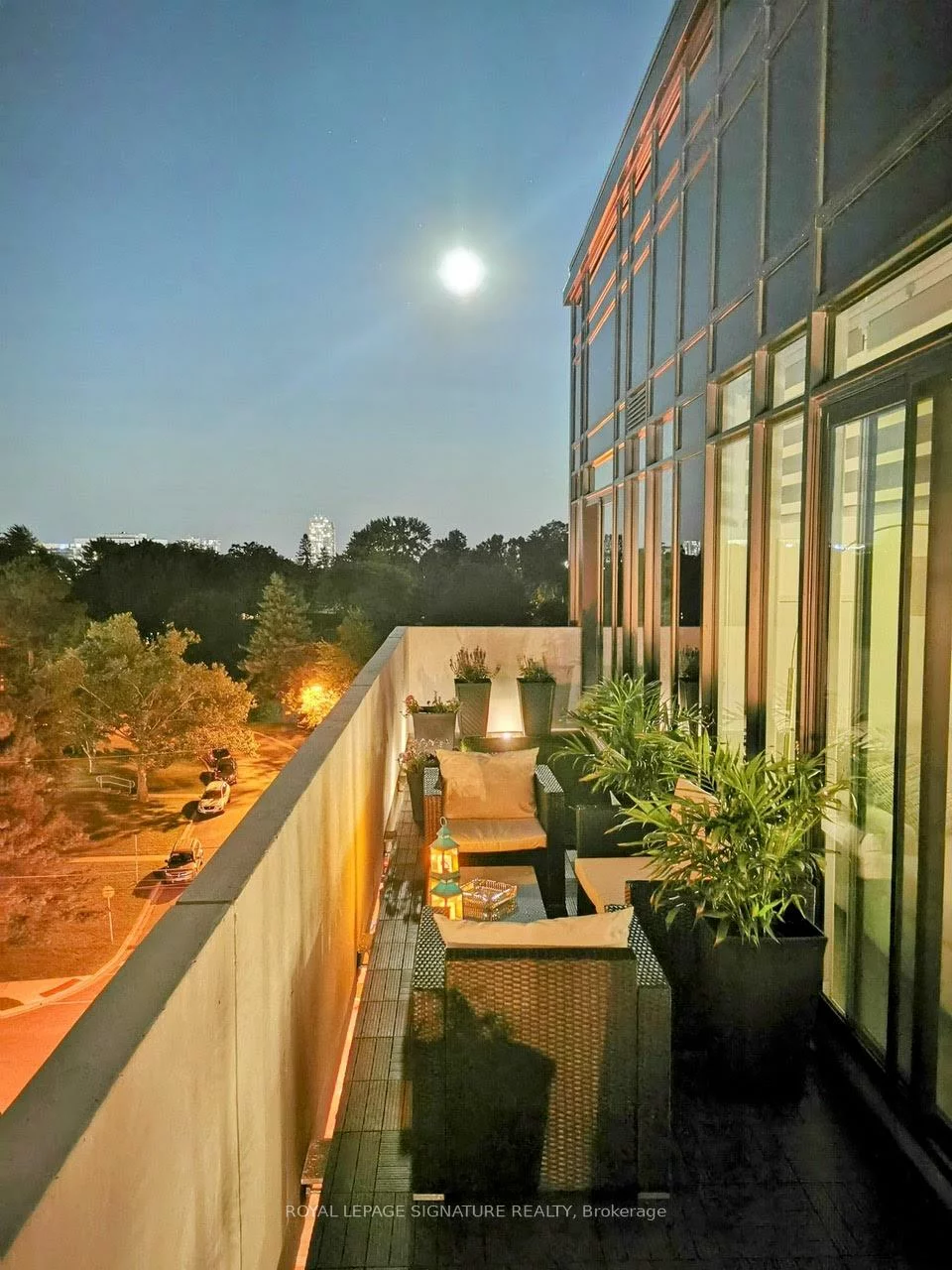 20, O'Neill, Banbury-Don Mills, Toronto
