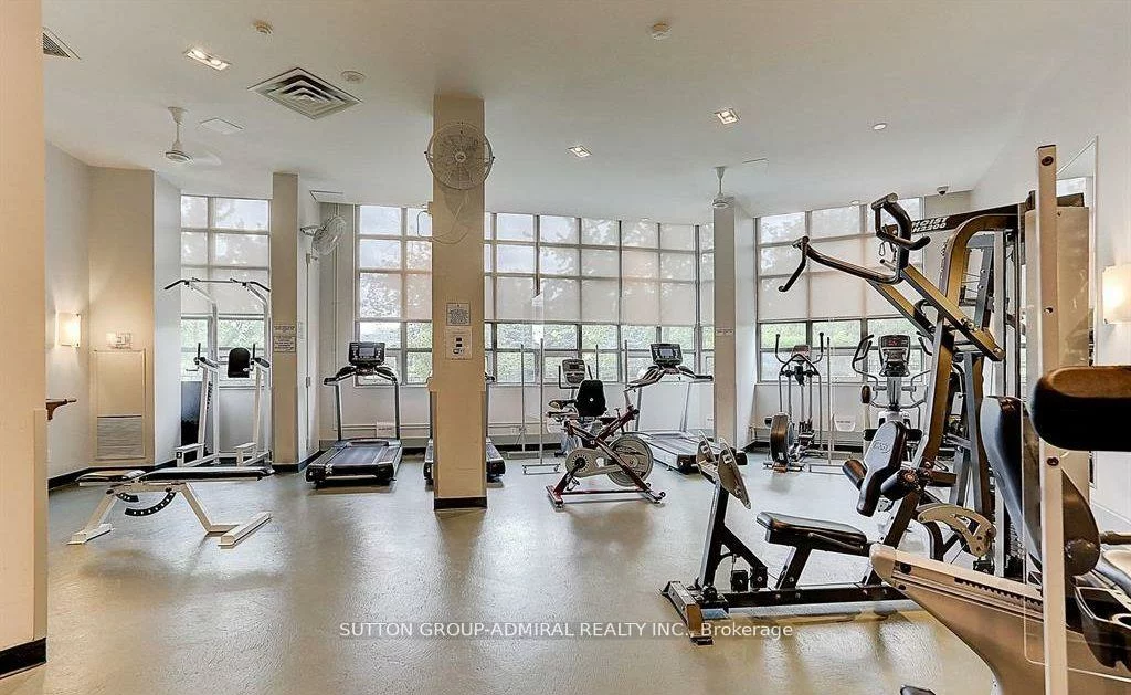 509, Beecroft, Willowdale West, Toronto