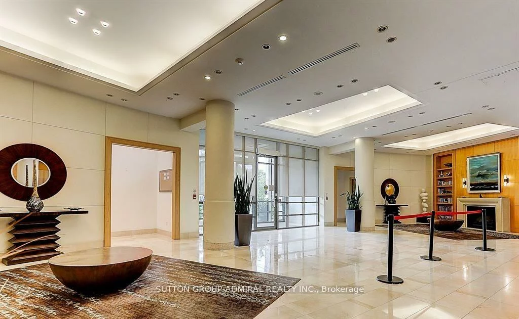 509, Beecroft, Willowdale West, Toronto